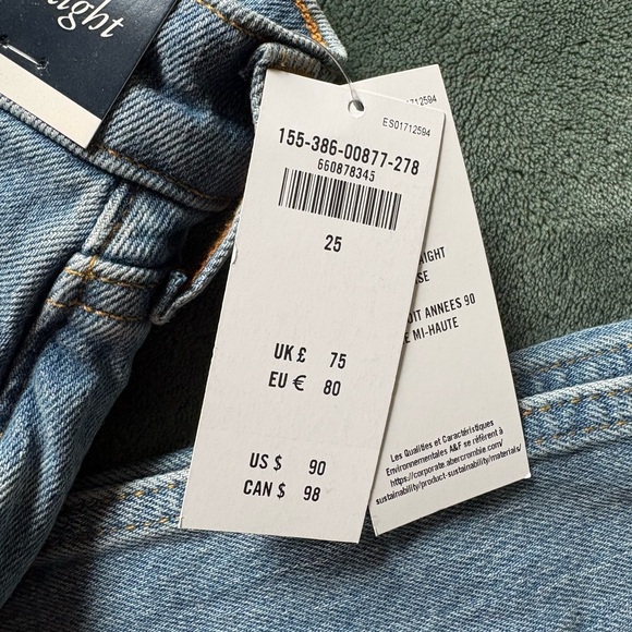 Abercrombie Women’s 90s Straight Jeans - Curve Love, Sz 25 - Picture 3 of 8